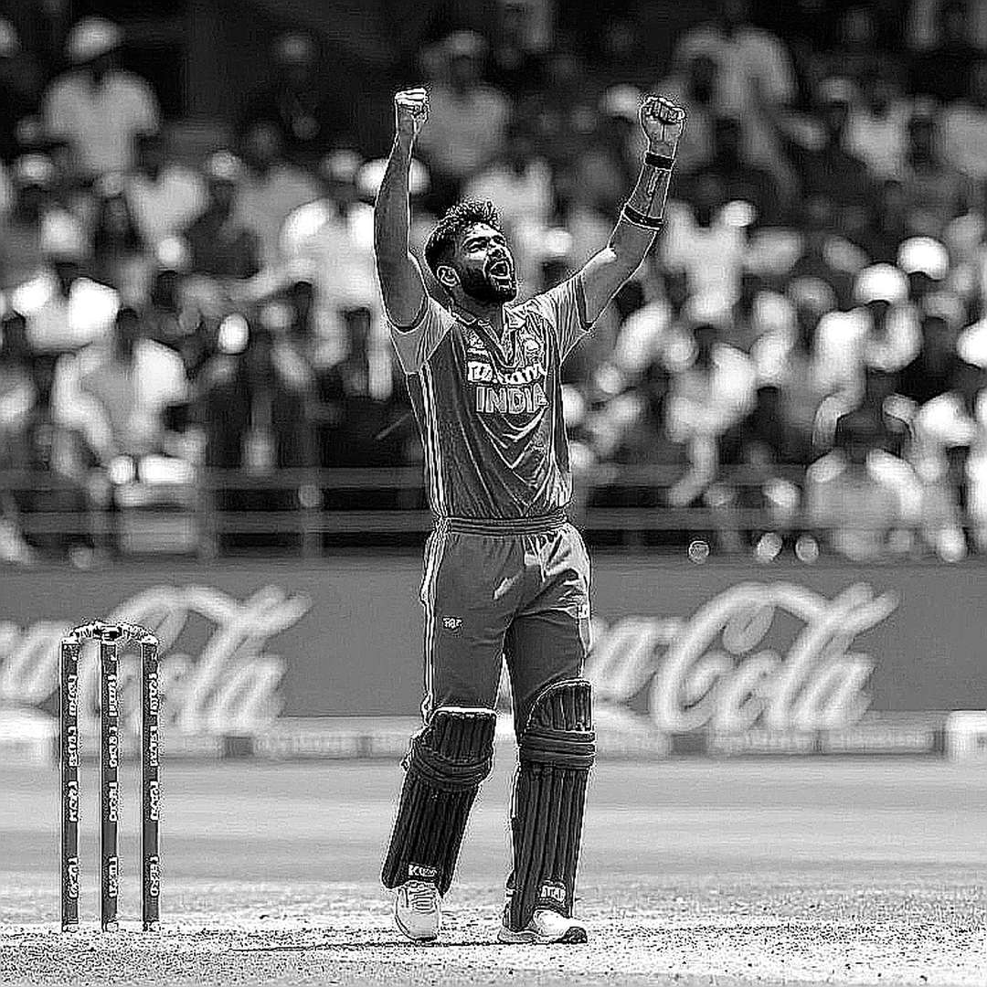 নিলামের ঘরে যে নামটি পড়া হয় না: নারী ক্রিকেটের স্থানান্তর-বাজার, তথ্য আর বাংলাদেশের অদৃশ্য শ্রম