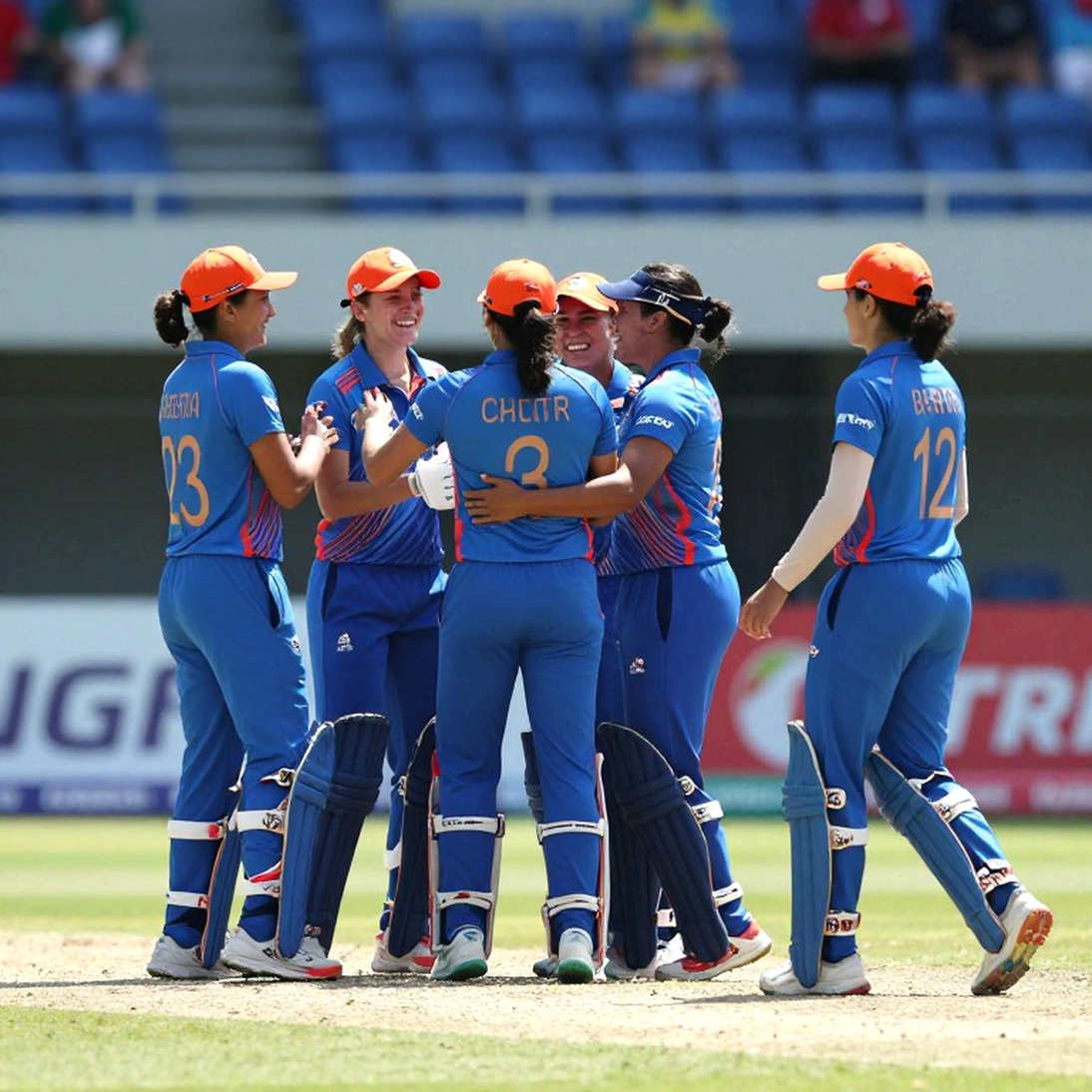 টিম ভাইটালিটির ভি.হাইভ প্যারিসে লুটপাট: ট্রফি ও কম্পিউটার সরানো, ক্ষতির আসল হিসাব অন্যত্র