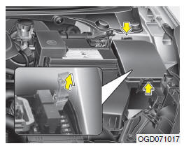 Substituição no painel de fusíveis interior