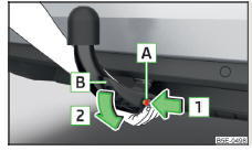 Fig. 298 Soltar o gancho de reboque